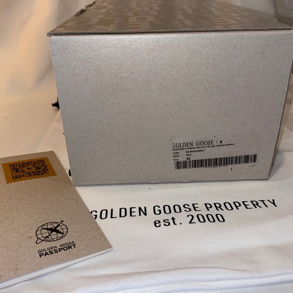 Golden Goose Limited Ed. Silver Stardan Sneakers - Picture 8 of 9